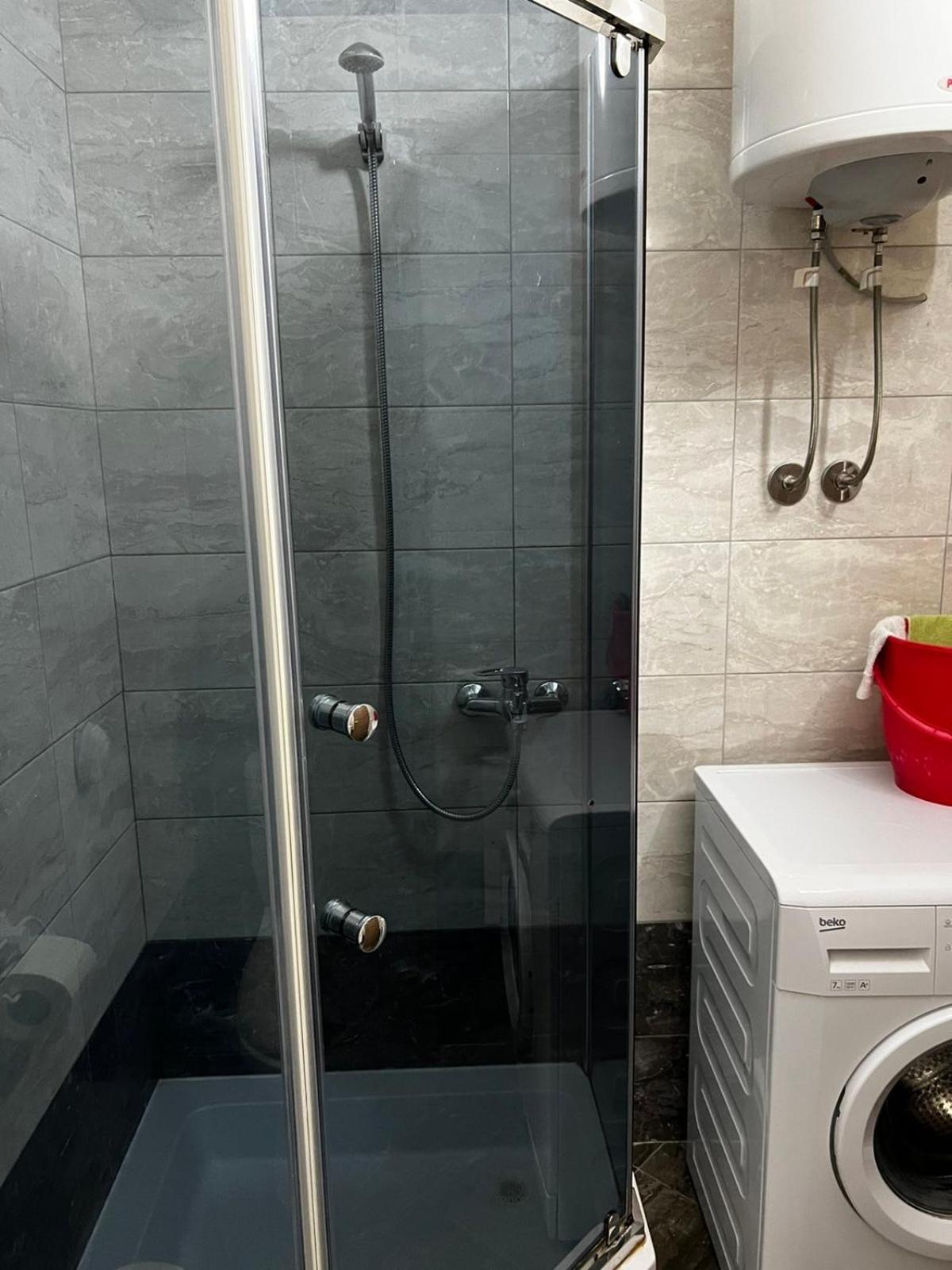 Blini Complex Apartment Пристина Екстериор снимка