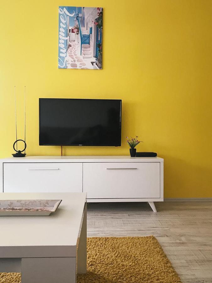 Blini Complex Apartment Пристина Екстериор снимка